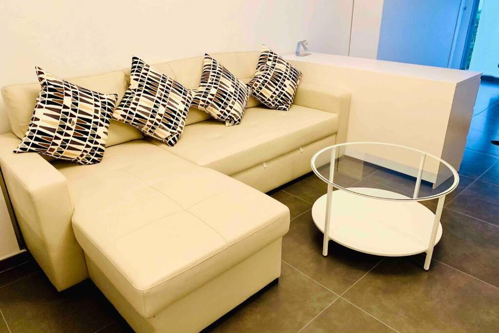 Апартаменты Cosy Nest Costa De Sol By Namaste Elite Торремолинос Экстерьер фото